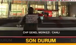 CNN Türk yayınında ‘penguen’ pankartı krizi