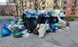 Berlin’de grevden sonra sokaklar çöp yığınlarıyla doldu