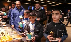 Rangers, Ibrox Stadyumu’nda ilk kez iftar yemeği düzenledi