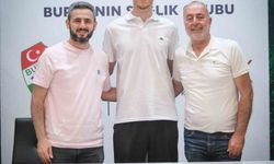 Bursaspor, genç kaleci Kerem Matışlı ile yola devam ediyor