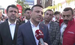'19 Mayıs Gençlik Yürüyüşü'nde ANKA'ya konuşan Özgür Çelik: Belediye başkanlarımızı, Cumhurbaşkanı adayımız sayın Ekrem İmamoğlu'nu Silivri zindanından alacağız
