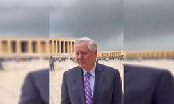 ABD’li Senatör Lindsey Graham Anıtkabir’de: “İsrail ve bölgedeki herkesin barış içinde yaşamasının bir yolunu bulmaya çalışıyorum’’