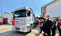 Adana Büyükşehir Belediyesi, Suriye’ye 3 TIR insani yardım malzemesi gönderdi