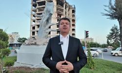 Adıyaman Belediyesi, 6 Şubat’taki yardımlaşmayı Dayanışma Eli Anıtı ile ölümsüzleştirdi