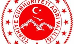 Ağrı Valiliği'nden, kanaması olan çocuk hastaya ambulans verilmediği iddialarıyla ilgili açıklama: "Hastamız, ambulansla Erzurum Atatürk Üniversitesi Araştırma Hastanesi’ne sevk edilmiştir"