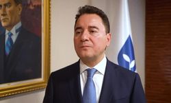Ali Babacan'dan, Cumhurbaşkanı Erdoğan'a "telef" yanıtı: "Erdoğan'ın eliyle hukuk telef olmaktadır"