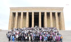Ankara Eczacı Odası, Anıtkabir’de Bilimsel Eczacılığın 186. yılını kutladı