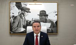 Antalya Büyükşehir Belediye Başkanı Böcek: "Görevimiz, 19 Mayıs 1919’da yakılan bağımsızlık meşalesini sonsuza dek taşımaktır"
