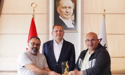 Ayvalık Belediyesi’ne “Öğrenci Kent Lokantaları” projesiyle ödül