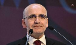 Bakan Şimşek: "Eximbank, tarihindeki en yüksek sendikasyon kredisi ile 1 milyar dolar yeni kaynak sağlamıştır"