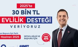  Balıkesir Büyükşehir Belediye Başkanı Akın: "Yeni evlenen genç çiftlerimize, 30 bin lira maddi destek sağlıyoruz"