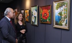 Bandırma'da "Hayatın Renkleri" sergisi açıldı 