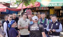Bodrum Belediye Başkanı Mandalinci, Gümbet Mahallesi'nde vatandaşlar ile bir araya geldi