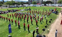 Burhaniye’de 19 Mayıs törenlerle kutlandı