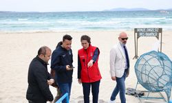 Çeşme'de Ilıca Plajı’nda yaz hazırlıkları sürüyor