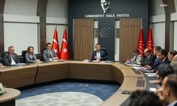 CHP MYK toplandı, Özgür Özel’e saldırı gündemde... “Birileri yine bir oyun kurmaya çalışıyor”