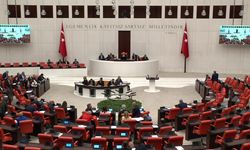 CHP'li Genç'ten radyoterapi teknikerliği için sekiz kişilik kadro ayrılmasına tepki: “Bu halk sağlığını doğrudan ilgilendiren bir planlama sorunudur"