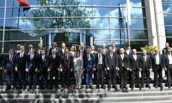 CHP'li il belediye başkanları Amasya'da buluştu: Darbeye, kayyuma, hukuksuzluğa karşı tek yüreğiz!