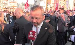 CHP'nin İzmir'deki "Millet İradesi'ne Sahip Çıkıyor" mitingi... Burak Erbay: Bu sesin artık Ankara'dan, dünyanın her yerinden duyulma zamanı geldi