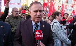 CHP'nin Silivri Mitingi... Gökan Zeybek: Terör örgütünün yöneticileriyle çözüm süreci ortaya getirilirken  Sayın Ekrem İmamoğlu'nun tutsak tutulmasını kesinlikle kabul etmiyoruz