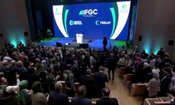 Cumhurbaşkanı Erdoğan: "Çağdaşlığı kadeh tokuşturmakta gören cins zihniyeti milletimizin vicdanına havale ediyorum"