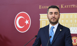 DEVA Partili Avşar, belediye ve il özel idare şirket işçilerinin kadro sorununa ilişkin kanun teklifi verdi