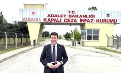 Ekrem İmamoğlu'ndan Trabzonlu hemşehrilerine mesaj: "Beni tutuklu yargılayan ve bütün özgürlüklerimi gasp eden akla karşı mücadelemi sürdüreceğim" 
