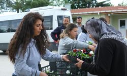 Eskişehir Büyükşehir Belediyesi’nden Anneler Günü’nde çiçek jesti