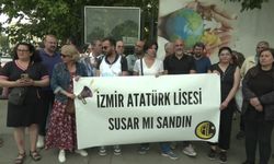 İzmir Atatürk Lisesi velileri: Bizler liyakatsizlerin, eğitim kurumlarını çürütmesine, çocuklarımızın ve ülkemizin geleceğinin karartmasına göz yummayacağız 