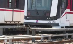 İzmir Metro, 25 yılını dolduran personelini onurlandırdı