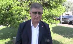 İzmir’deki grevde yeni gelişme... Cemil Tugay: Biz teklifimizi biraz daha yükselttik. Sendika, ikinci bir altı ay için ilave bir artış şeklinde teklif sundu