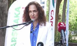 Karşıyaka, Anneler Günü’nde Zübeyde Hanım'a koştu 
