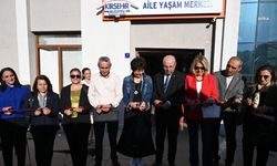 Kırşehir'de karma sergi ve yıl sonu konseri yapıldı