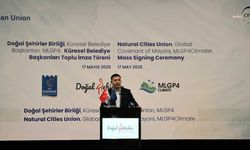 Kuşadası'nda "Belediye Başkanları Küresel İklim ve Enerji Sözleşmesi" imzalandı