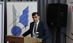 Kütahya Belediye Başkanı Kahveci, Hisarlı Ahmet Sempozyumu açılış törenine katıldı