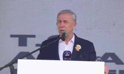 Mansur Yavaş, çölyak farkındalık etkinliğine katıldı: Belediye, insanların sadece su ve yol gibi ihtiyaçlarıyla değil her şeyleriyle ilgilenir"
