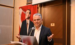 Muratpaşa Belediye Başkanı Uysal: “Üretim odaklı, kaynaklarını akılcı kullanan, dışa bağımlılığı azaltan bir ekonomik yapıyı inşa etmek zorundayız”