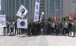Nureddin Yıldız'ı protesto eylemleri nedeniyle gözaltına alınan Boğaziçi Üniversitesi öğrencilerine adliye önünde destek açıklaması