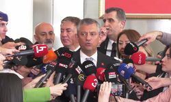 Özgür Özel’den Akın Gürlek’e: “Ne demek antetsiz kağıda dedikodu basın bülteni"