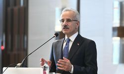 Özgür Özel'e fiziksel saldırı... Abdulkadir Uraloğlu: "Siyasete, demokrasiye ve toplumsal barışa yönelik şiddetin hiçbir türlüsü kabul edilemez"