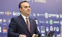 Özgür Özel'e fiziksel saldırı... Bakan Mehmet Fatih Kacır: "Özel'e yapılan saldırıyı kınıyor, kendisine geçmiş olsun dileklerimi iletiyorum"