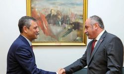 Özgür Özel'e fiziksel saldırı... CHP Artvin ve Giresun il başkanlarından saldırıya kınama