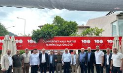 Özgür Özel'e fiziksel saldırı... Muğla'daki CHP ilçe başkanları saldırıyı kınadı