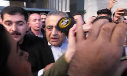 Özgür Özel’e fiziksel saldırı… Sezgin Tanrıkulu: “55-60 yaşlarında bir provokatör, kendisine ‘Osmanlı çocuğuyum’ diyen bir provakatör”