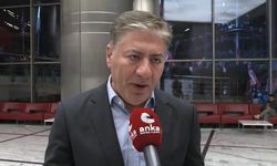 Özgür Özel'e yapılan saldırı sonrası yurttaşlar CHP Genel Merkezi'nde... Murat Emir: ''Bu saldırının siyasi bir hedef olduğu apaçık ortada"