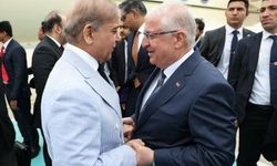 Pakistan Başbakanı Şahbaz Şerif, Türkiye'ye geldi