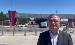 Sezgin Tanrıkulu’ndan Silivri ziyareti: “Mutlaka barışı da, adaleti de, demokrasiyi de birlikte inşa edeceğimiz günler gelecek”
