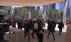 Sırrı Süreyya Önder son yolculuğuna uğurlanıyor... Önder'in cenazesi, Barbaros Hayrettin Paşa Camisi'nde