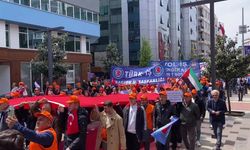Trabzon'da 1 Mayıs horonlar eşliğinde kutlandı
