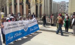 Van'da 1 Mayıs coşkusu